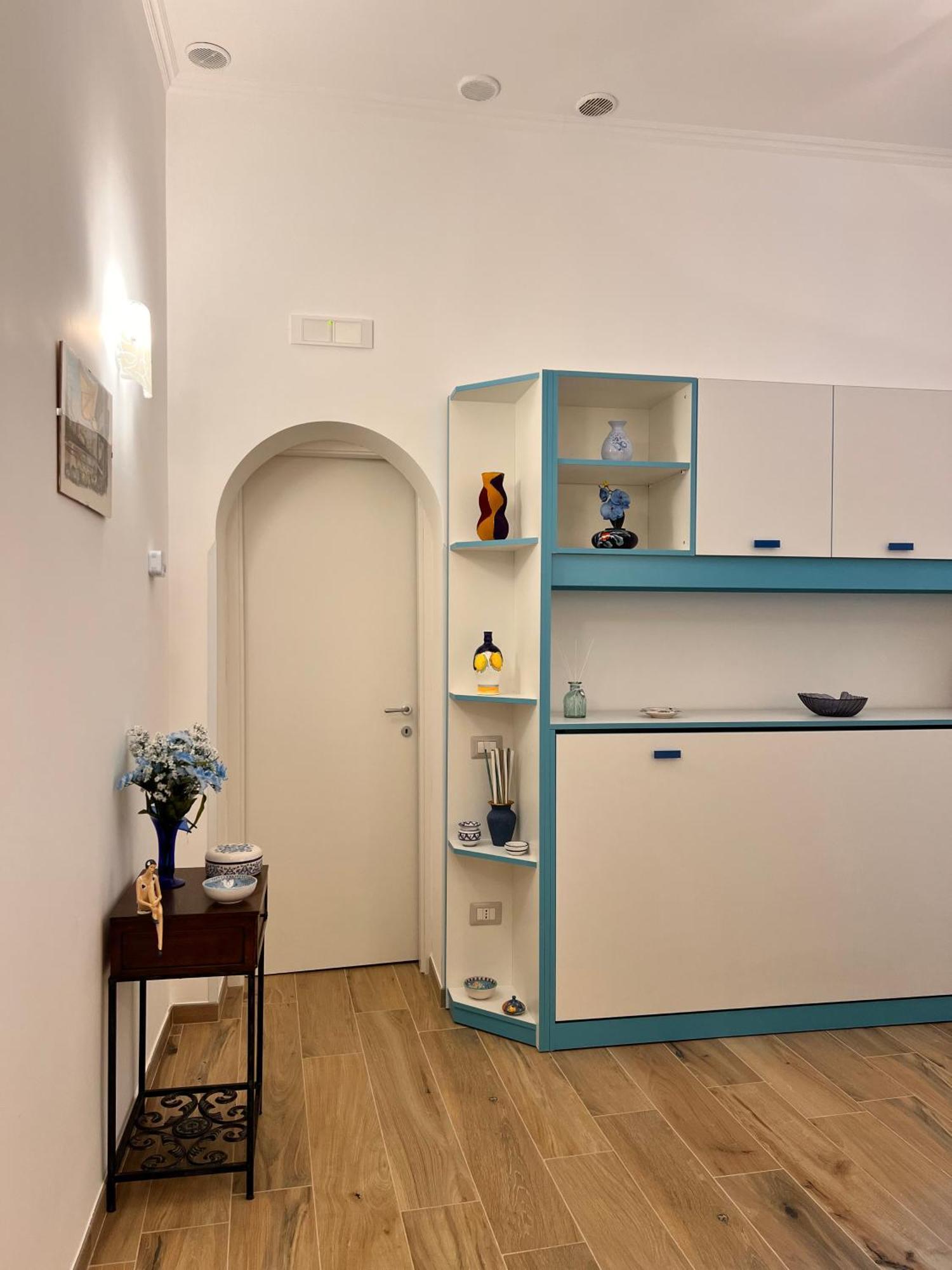 Eric'S House Διαμέρισμα Σαλέρνο Εξωτερικό φωτογραφία