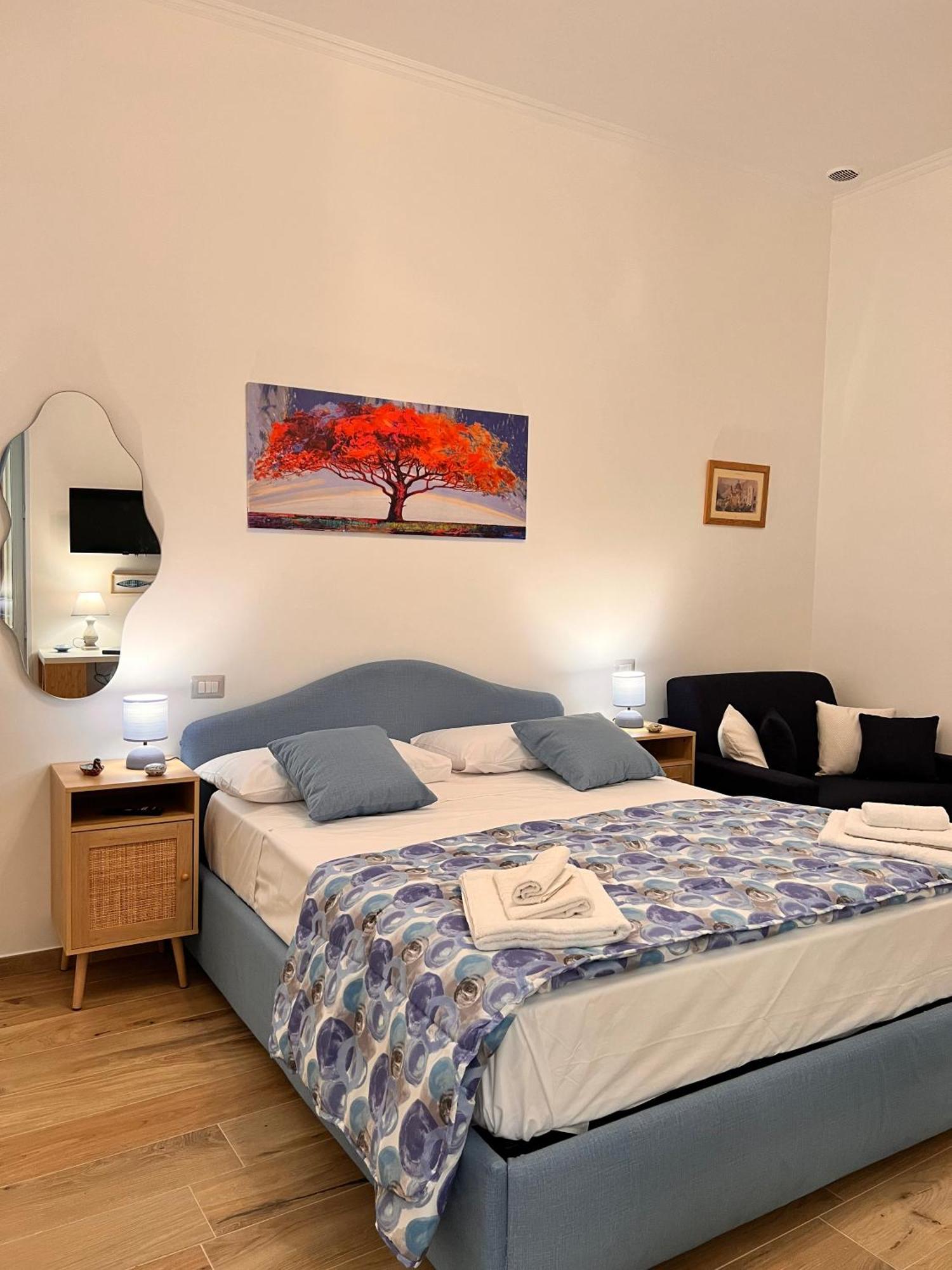 Eric'S House Διαμέρισμα Σαλέρνο Εξωτερικό φωτογραφία